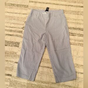 Zac & Rachel women's Pinstriped Black and White capris sz 18W